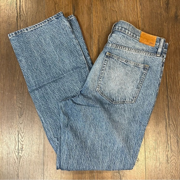 J. Crew Light Blue Full Length Demi Boot Cut Jeans SZ 32T - Picture 1 of 7